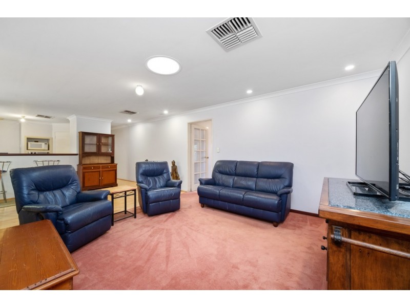 8 Success Road, Bassendean WA 6054