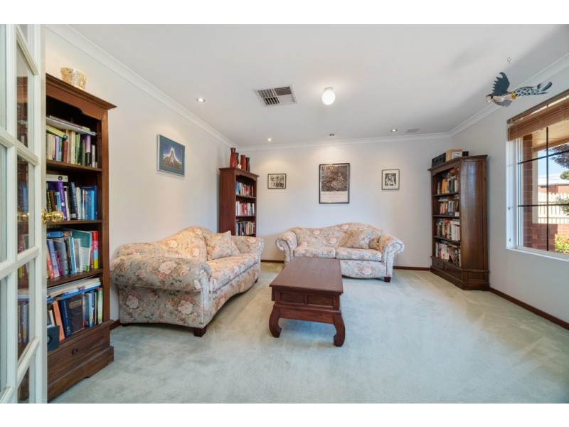 8 Success Road, Bassendean WA 6054