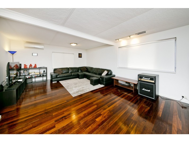 343 The Strand, Dianella WA 6059