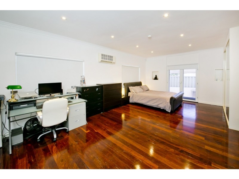 343 The Strand, Dianella WA 6059