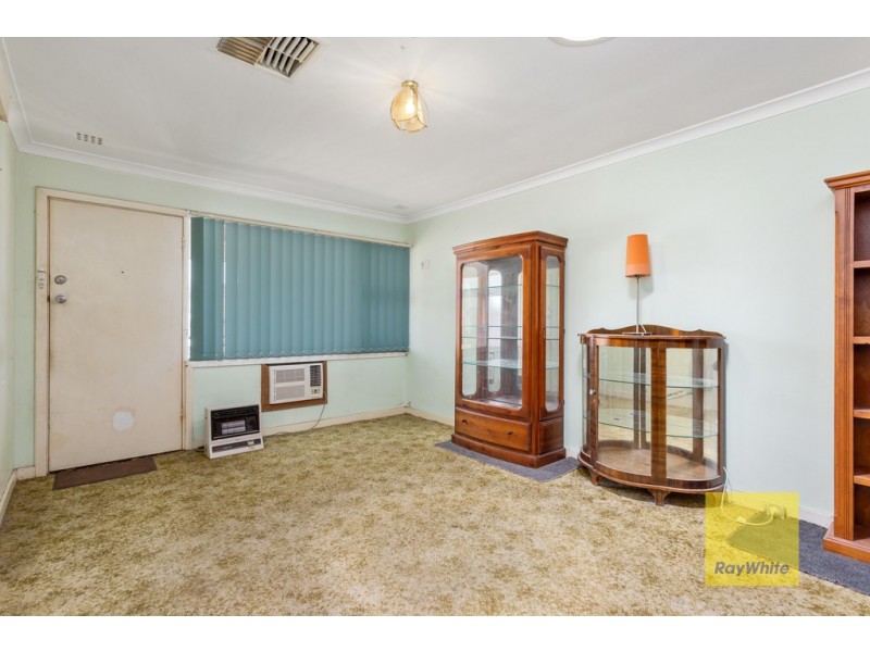 90 Rosher Road, Lockridge WA 6054