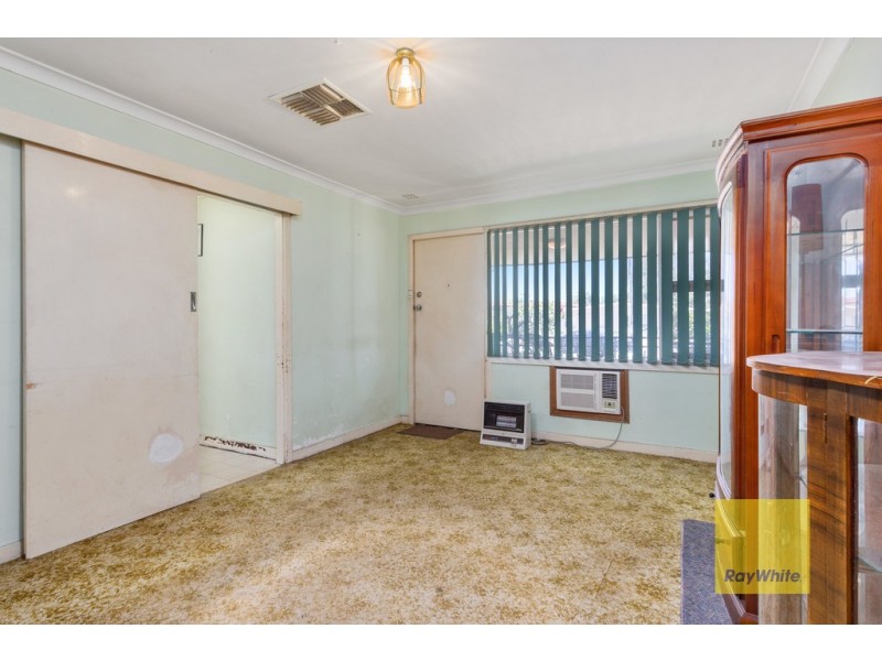 90 Rosher Road, Lockridge WA 6054