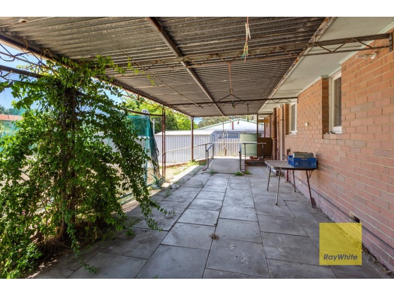 90 Rosher Road, Lockridge WA 6054