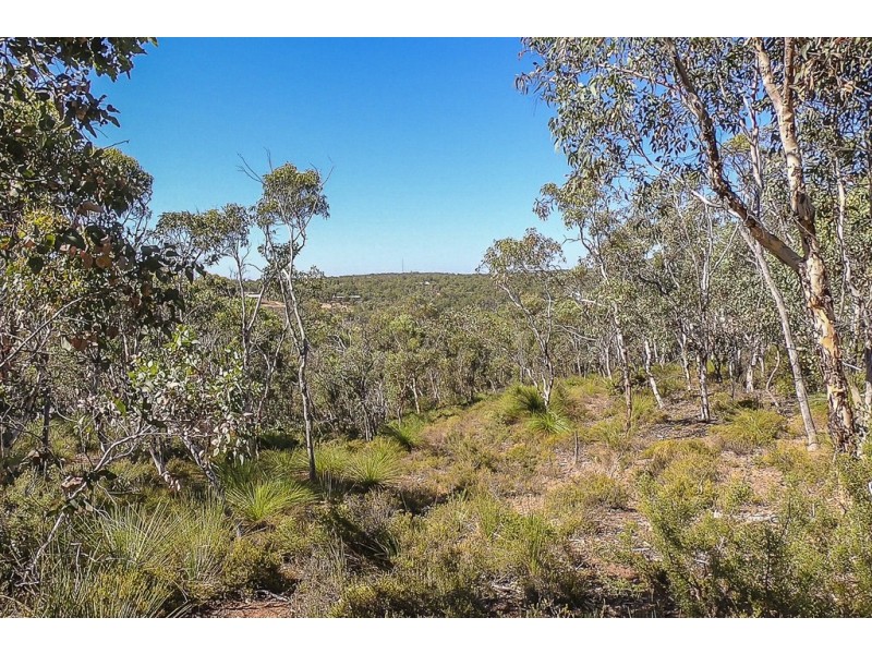 14 The Oaks, Brigadoon WA 6069