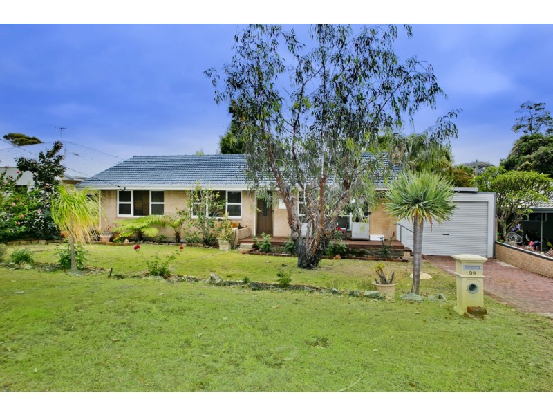 99 Howes Crescent, Dianella WA 6059