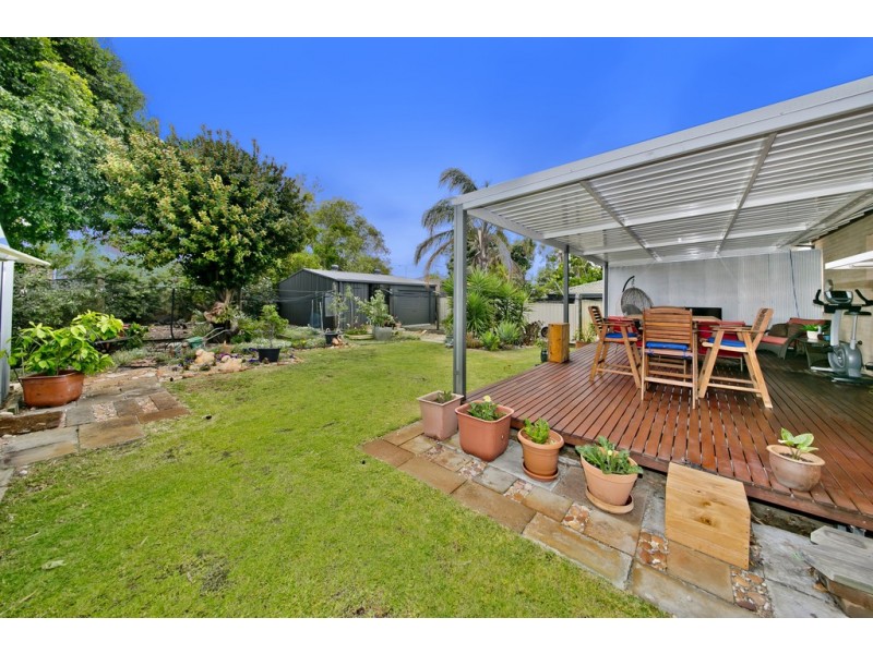 99 Howes Crescent, Dianella WA 6059