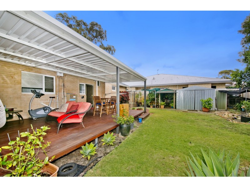 99 Howes Crescent, Dianella WA 6059