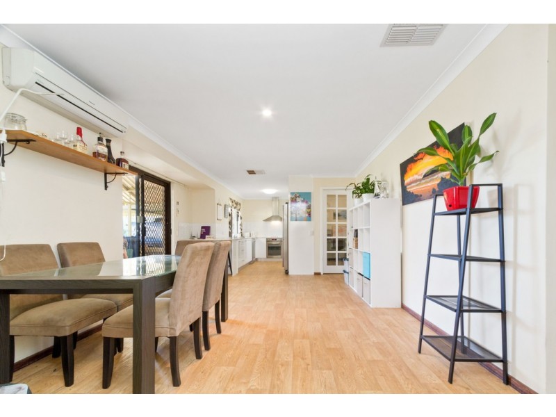 31 Littlemore Way, Eden Hill WA 6054