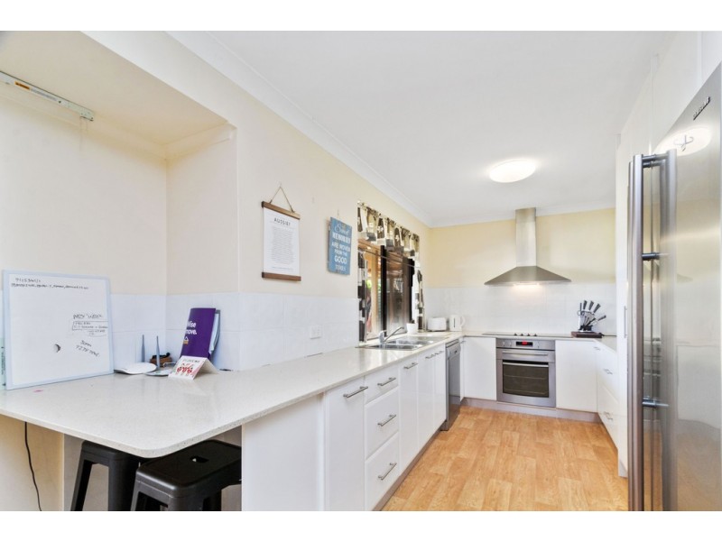 31 Littlemore Way, Eden Hill WA 6054