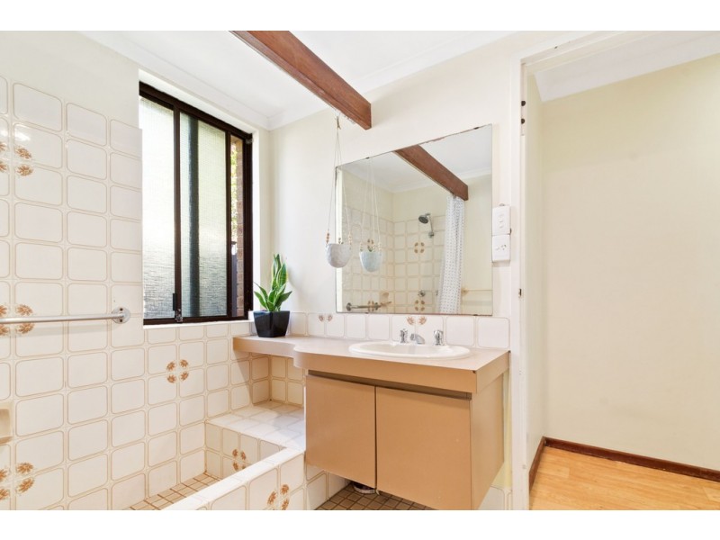 31 Littlemore Way, Eden Hill WA 6054