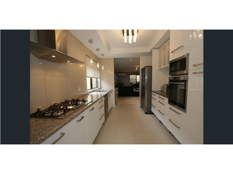 3/8 Palmer Place, Embleton WA 6062