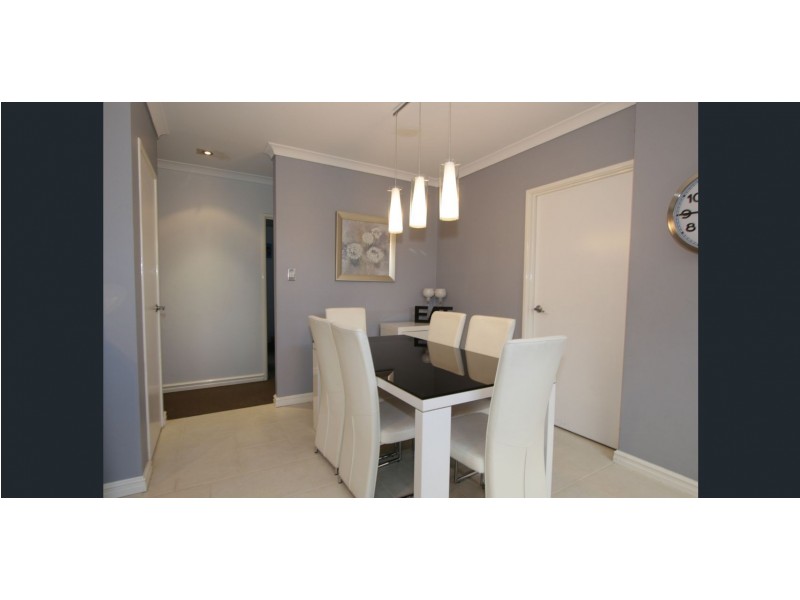 3/8 Palmer Place, Embleton WA 6062