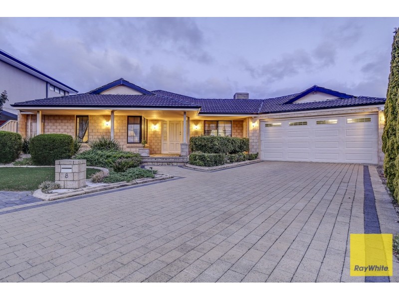 8 Donvale Court, Landsdale WA 6065