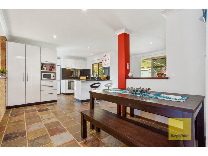 14 Teviot Place, Beechboro WA 6063