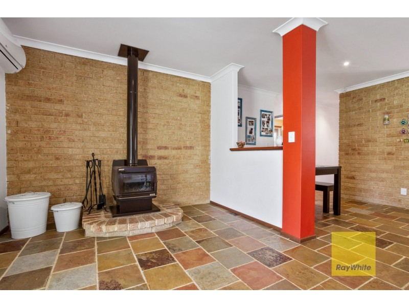 14 Teviot Place, Beechboro WA 6063