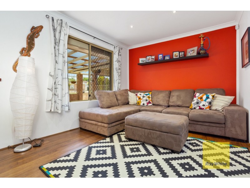 14 Teviot Place, Beechboro WA 6063