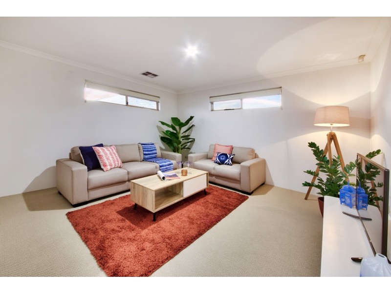 15 Vaughan Street, Dianella WA 6059