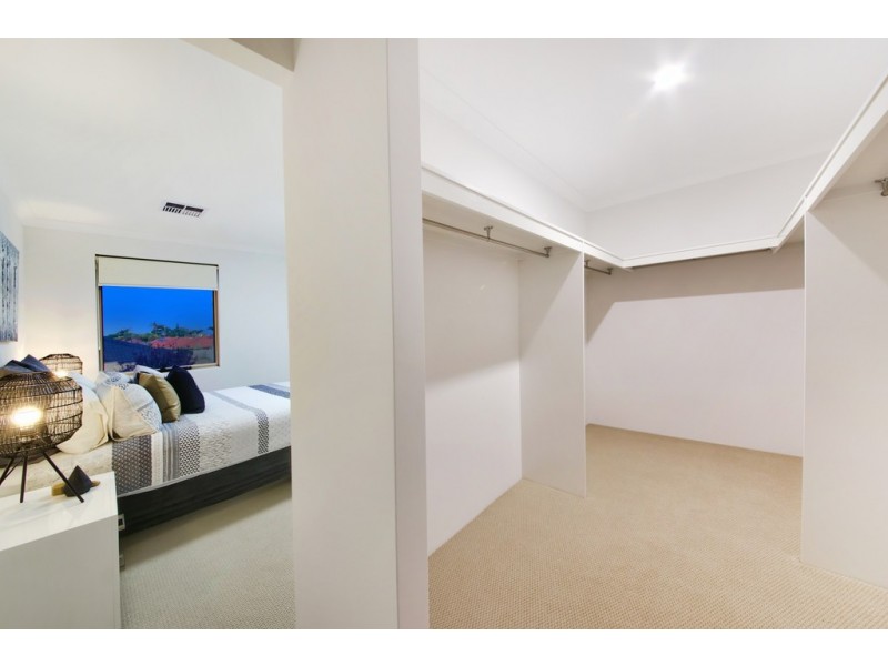 15 Vaughan Street, Dianella WA 6059