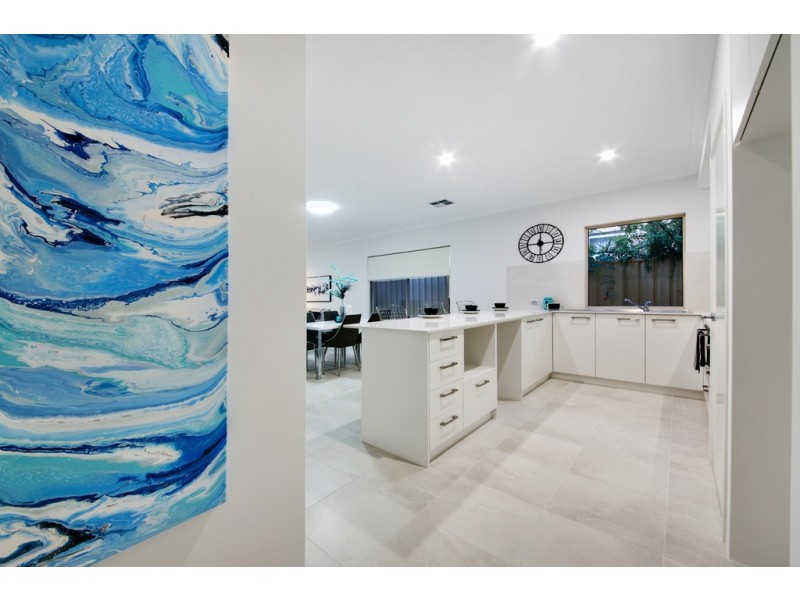 15 Vaughan Street, Dianella WA 6059