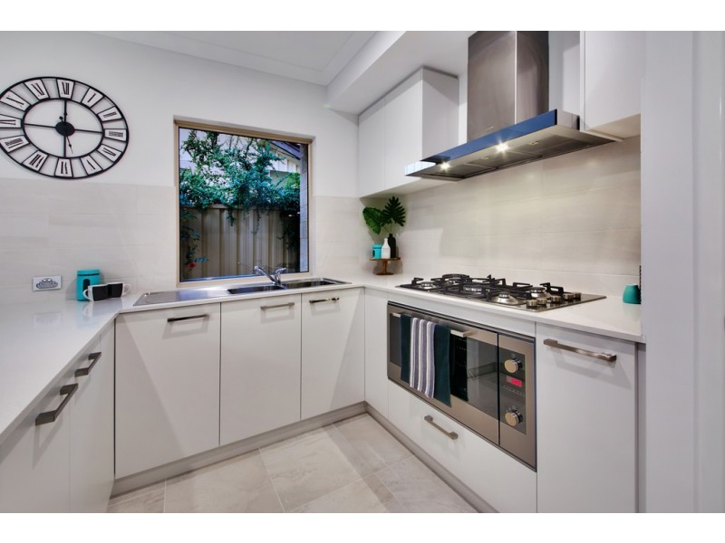 15 Vaughan Street, Dianella WA 6059