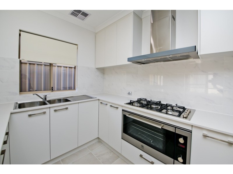 2A Avery Avenue, Dianella WA 6059