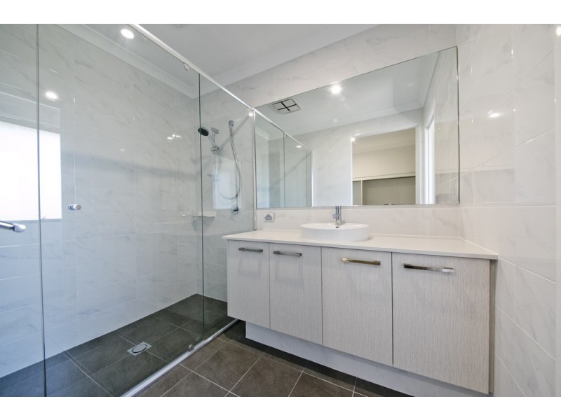 2A Avery Avenue, Dianella WA 6059