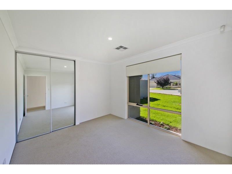 2A Avery Avenue, Dianella WA 6059