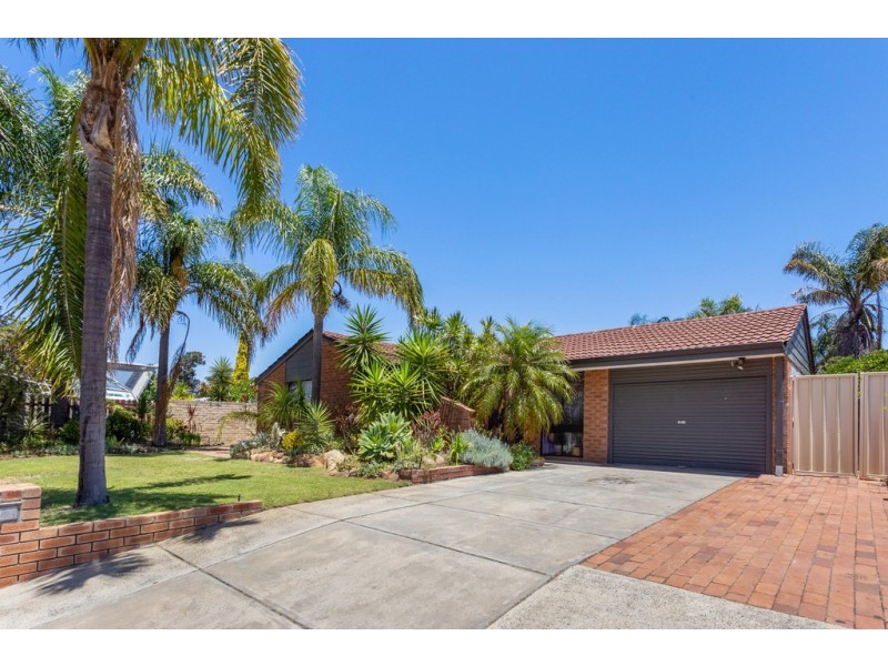 12 Bailey Place, Beechboro WA 6063