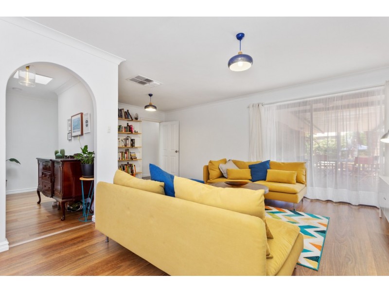 12 Bailey Place, Beechboro WA 6063