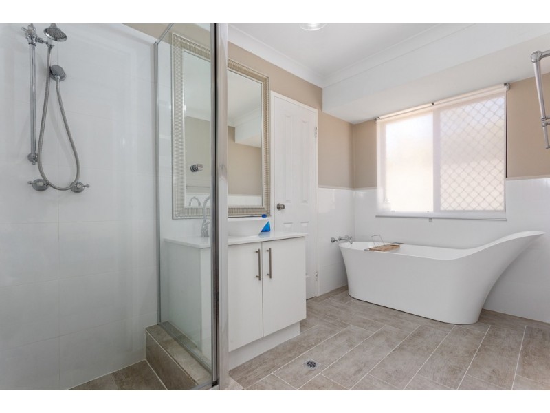 12 Bailey Place, Beechboro WA 6063