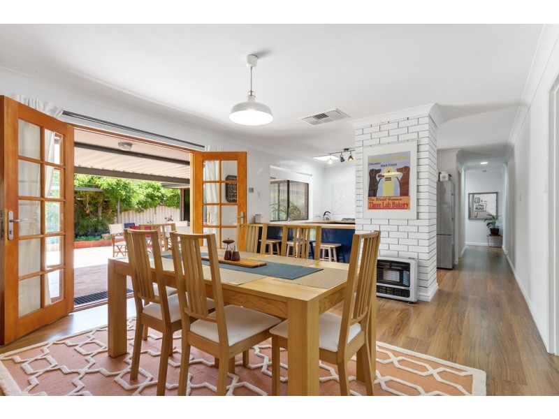 12 Bailey Place, Beechboro WA 6063