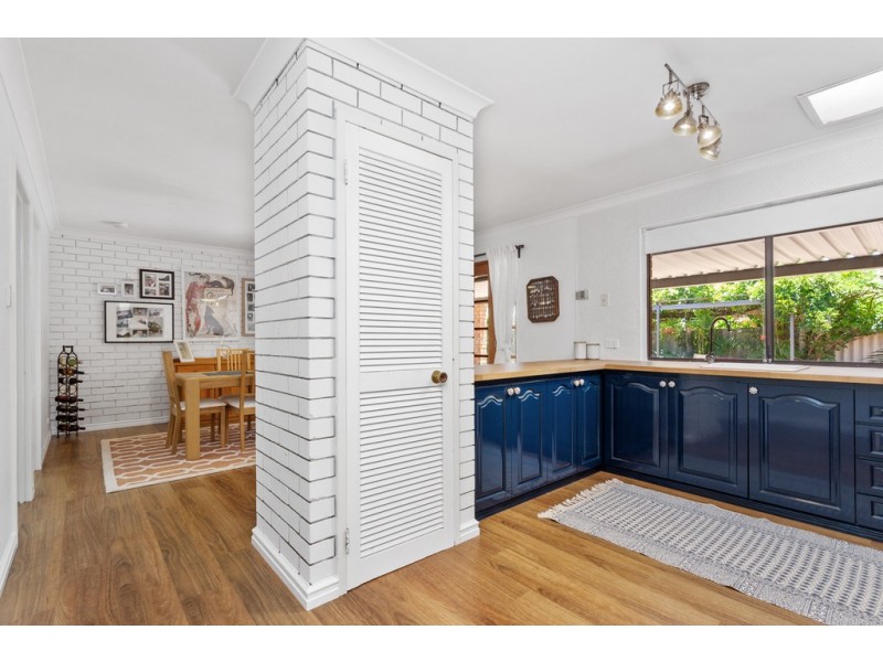 12 Bailey Place, Beechboro WA 6063