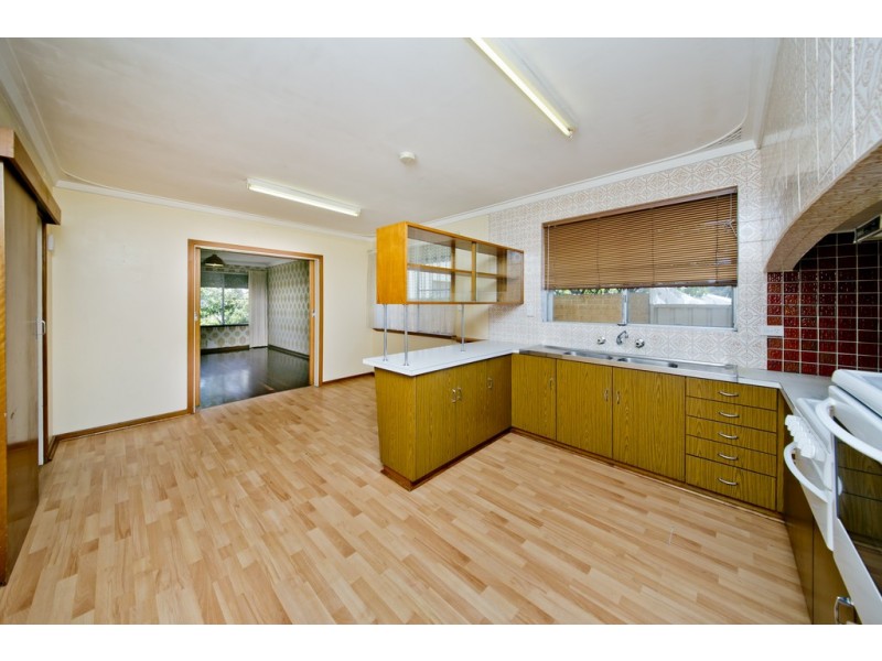 48 Oliver Street, Dianella WA 6059