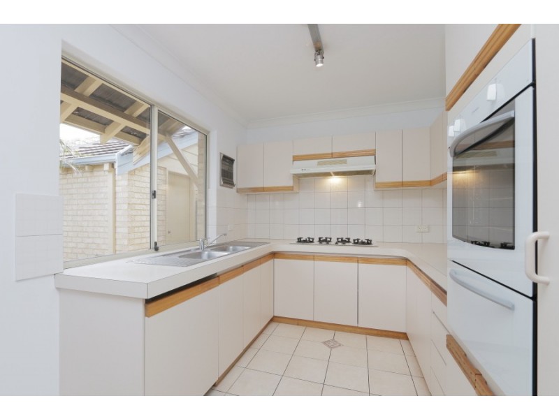 3/4 Johnson Road, Maylands WA 6051