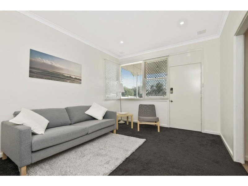 19 Bradley Way, Lockridge WA 6054