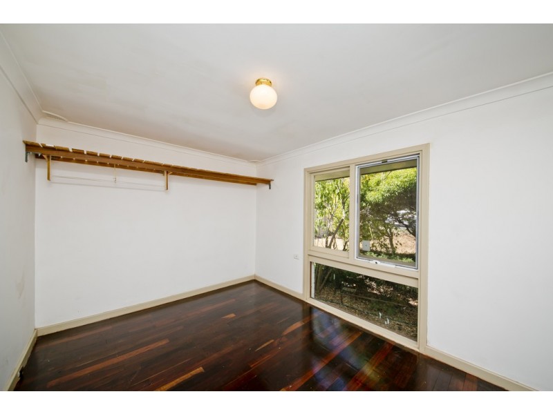 19 Winterton Way, Girrawheen WA 6064