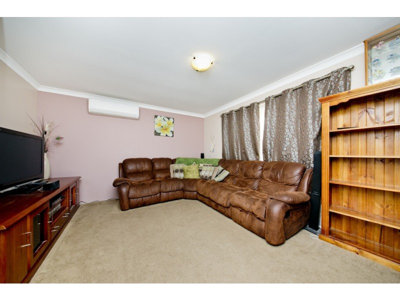 9 Congo Place, Beechboro WA 6063
