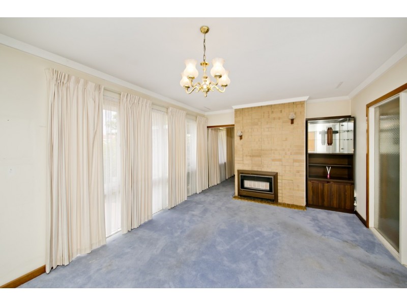 117 Howes Crescent, Dianella WA 6059