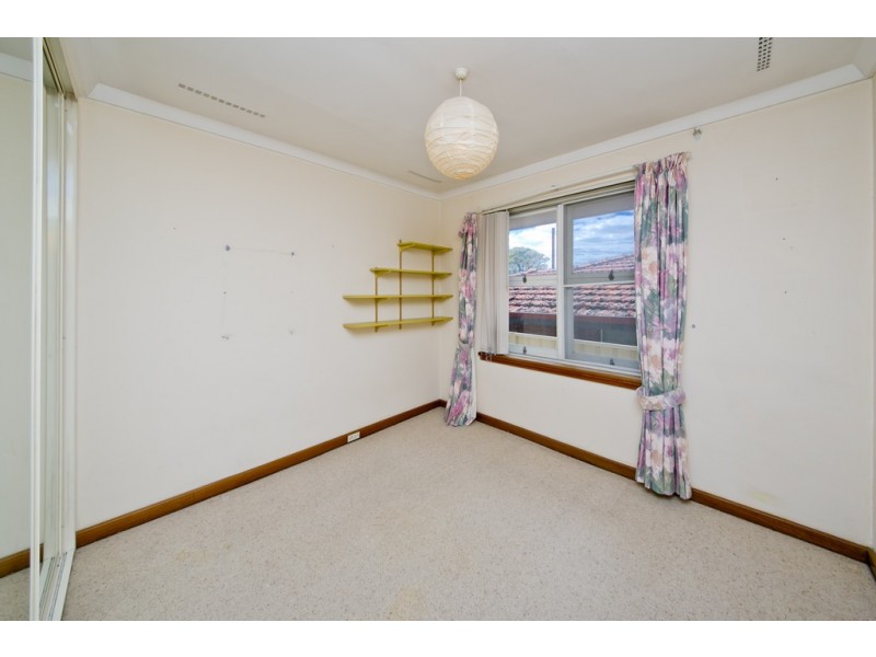 117 Howes Crescent, Dianella WA 6059