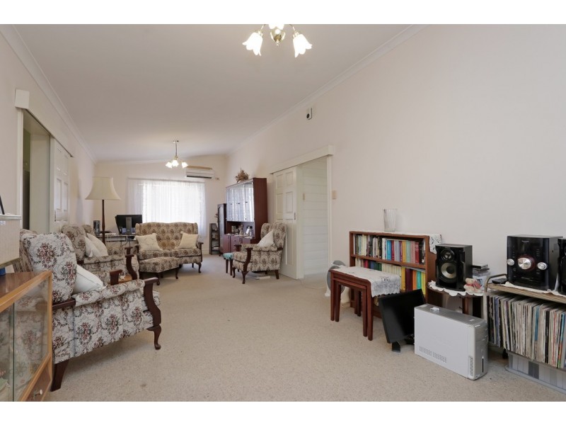 19 Dudley Street, Midland WA 6056