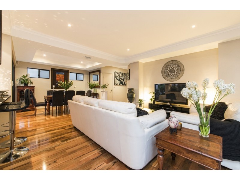 21 Burwood Rd, Balcatta WA 6021