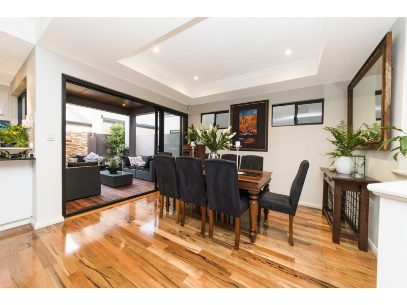 21 Burwood Rd, Balcatta WA 6021