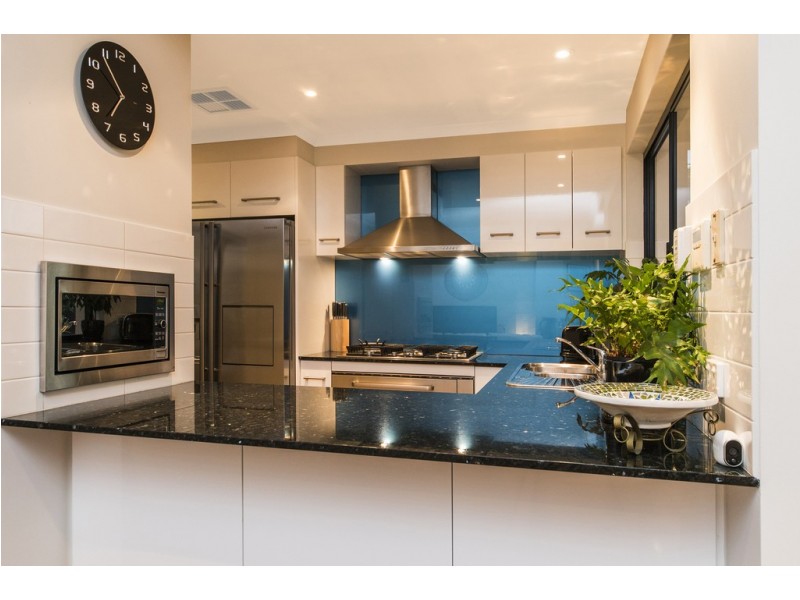 21 Burwood Rd, Balcatta WA 6021