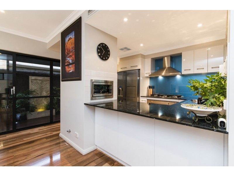 21 Burwood Rd, Balcatta WA 6021