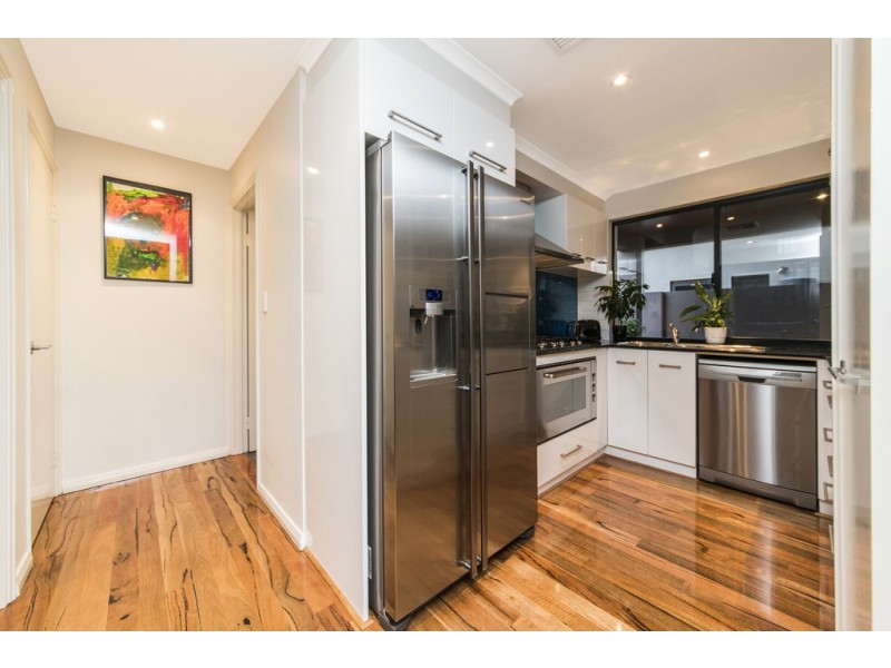 21 Burwood Rd, Balcatta WA 6021