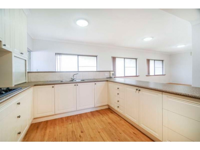 29 Mermaid Way, Heathridge WA 6027