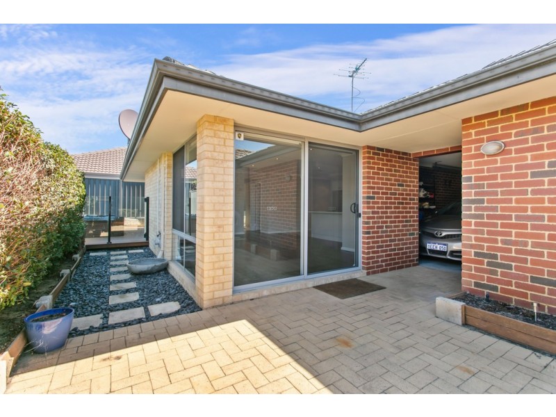 15 Scaddan Street, Bassendean WA 6054