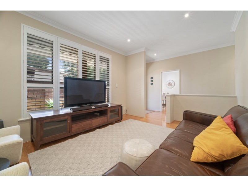 120B Peninsula Rd, Maylands WA 6051