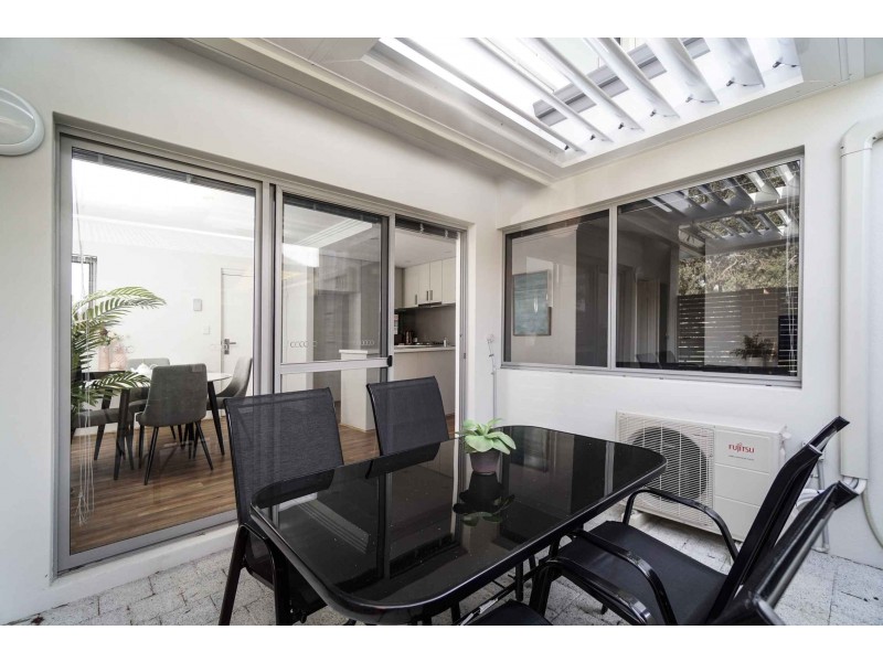 3/21 Third Ave, Bassendean WA 6054
