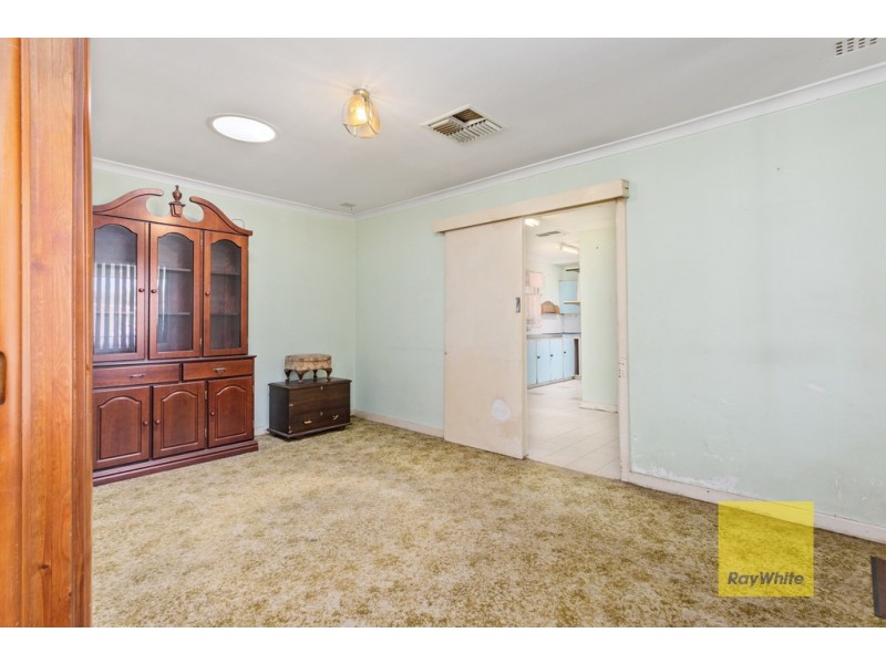 90 Rosher Road, Lockridge WA 6054